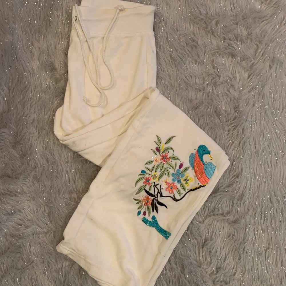 💋BCBG VELOUR SWEAT PANTS. SIZE US M💋